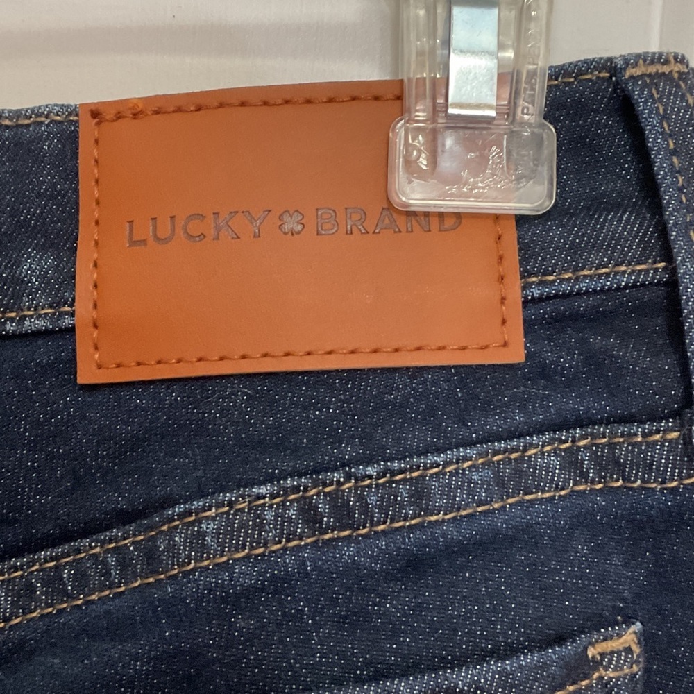 Lucky Brand Women's Dark Indigo Straight Leg Jeans - Picture 7 of 10